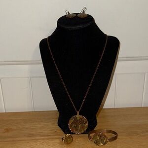 Elegant Gold and Brown Jewelry Set